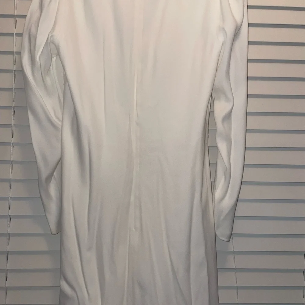 White Longsleeve Reformation Dress Size 8 - Picture 8 of 10